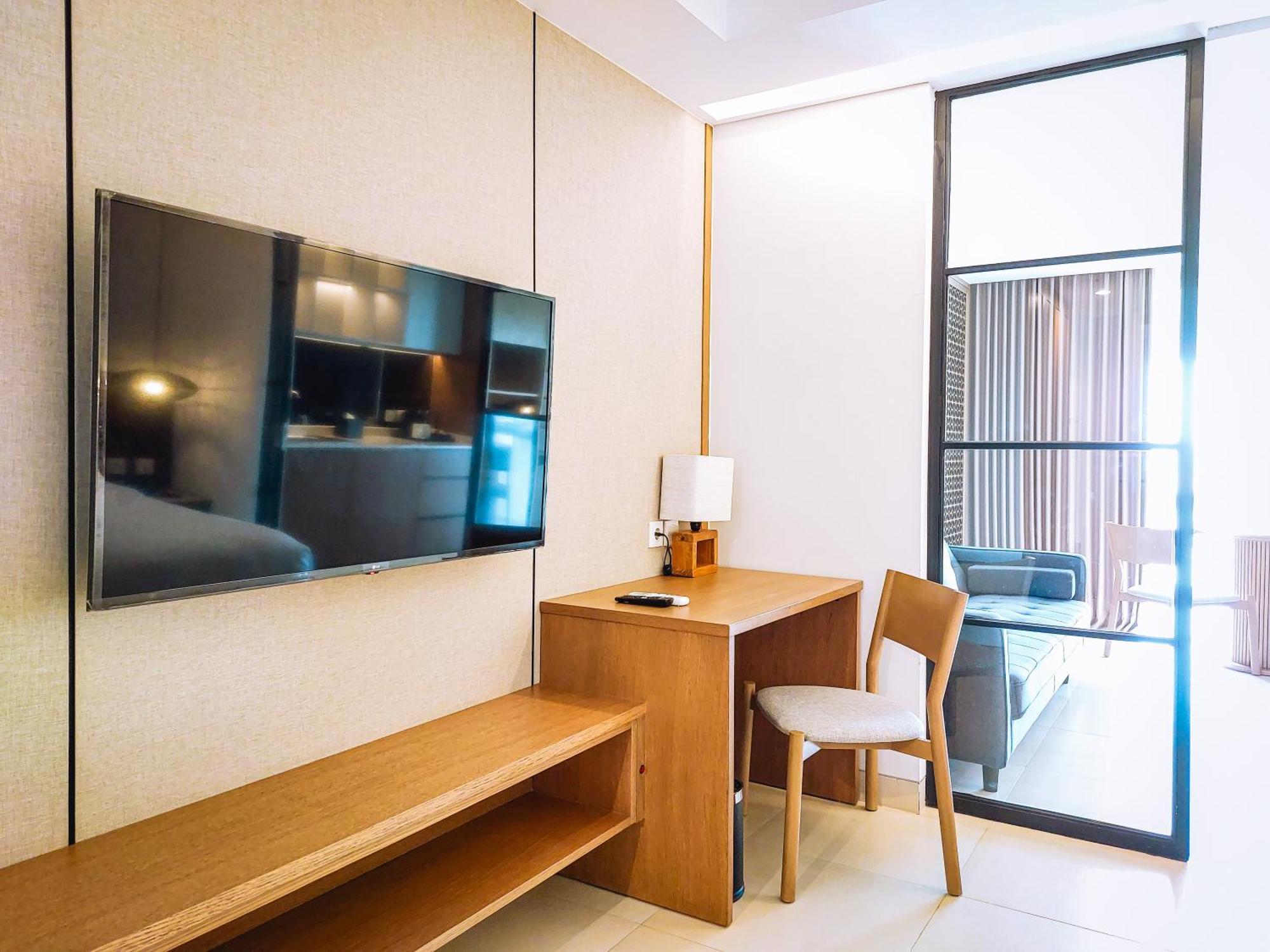 Pearl Apartment